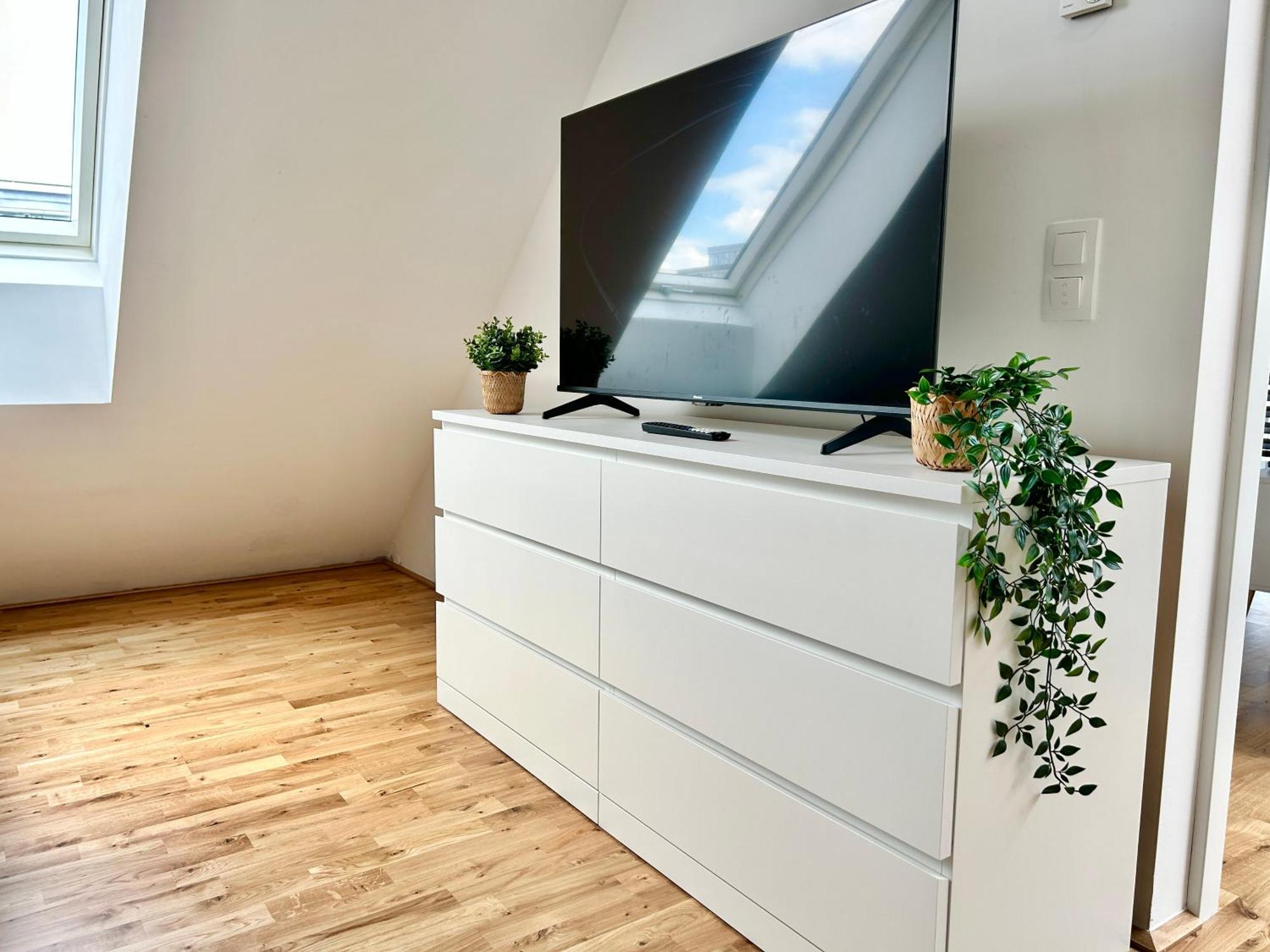 Modern Apartment With Balcony & Free Parking - Nearby Metro Vienna Luaran gambar