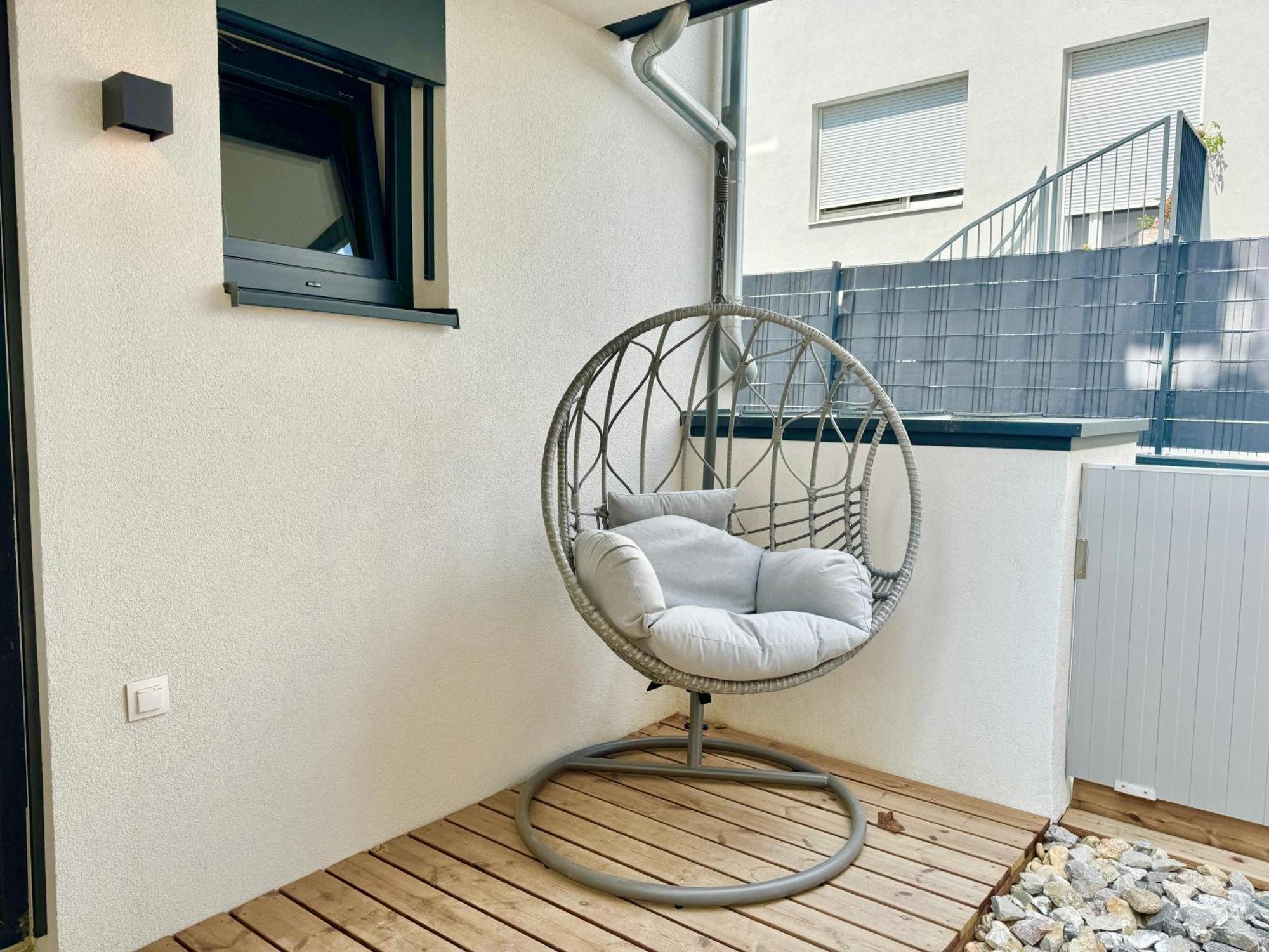 Modern Apartment With Balcony & Free Parking - Nearby Metro Vienna Luaran gambar
